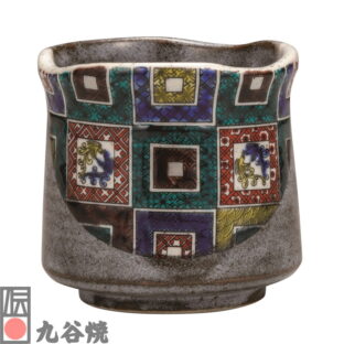 九谷焼・湯呑 石畳文